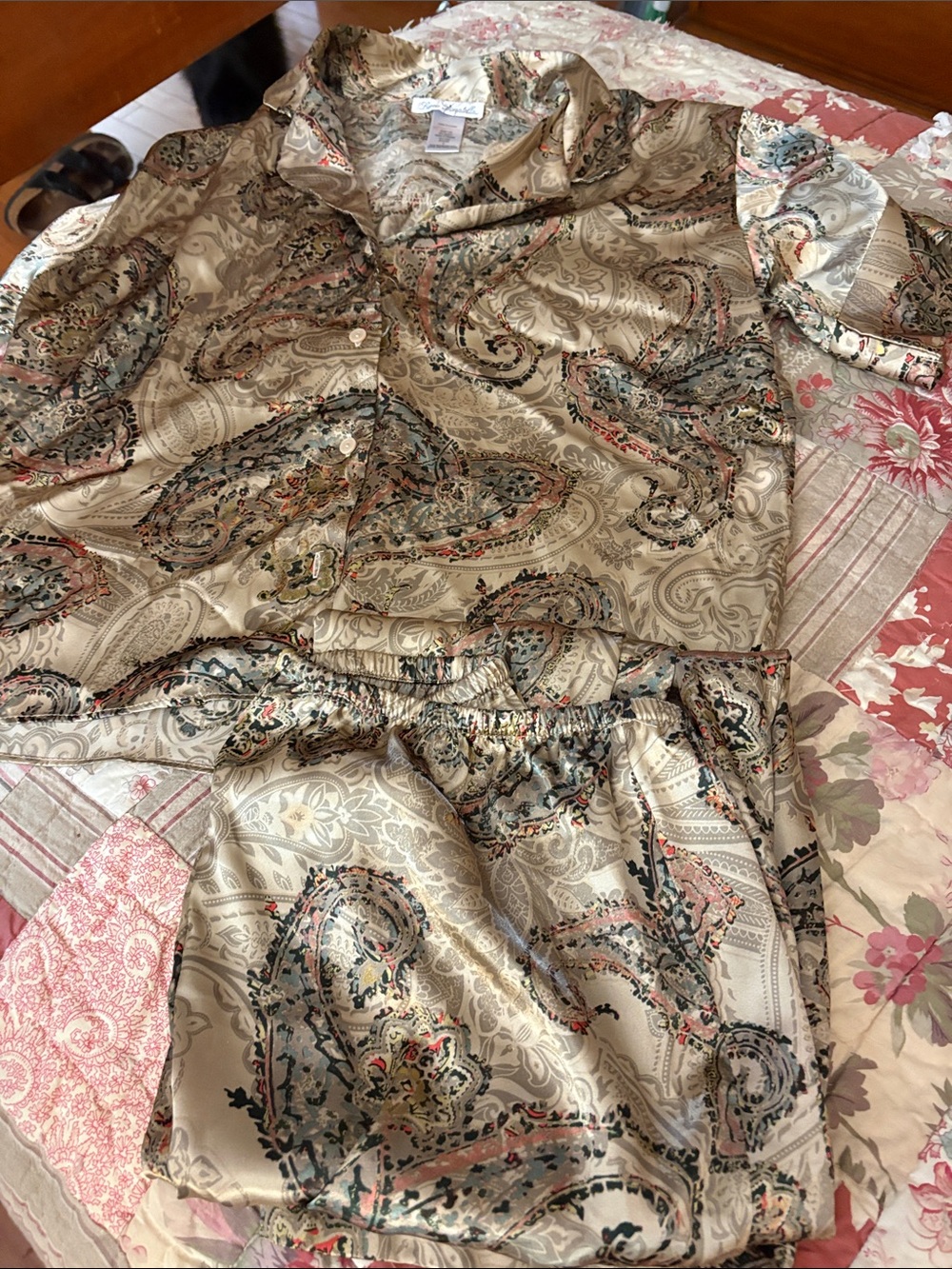 Linea Donatella Paisley pajamas wide leg
